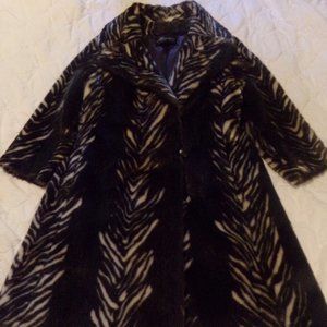 VTG ZEBRA PRINT FUR COAT 70'S EXCELLENT CONDITION